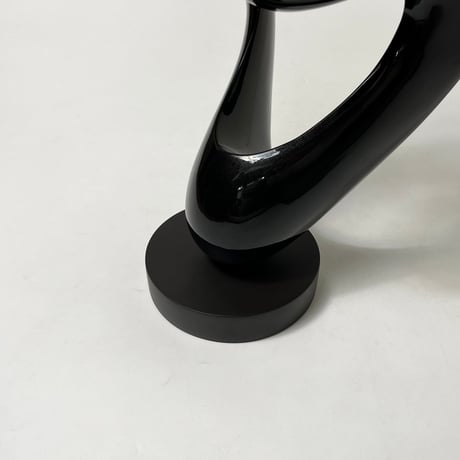 USED “DV D’SIGN” ABSTRACT WAVE OBJECT