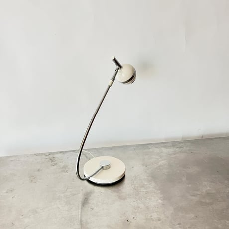 USED CHROME NECK TABLE LAMP