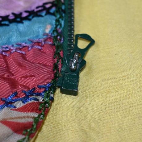 VINTAGE 30'S - 40'S HANDMADE PATCHWORK ZIPPER VEST