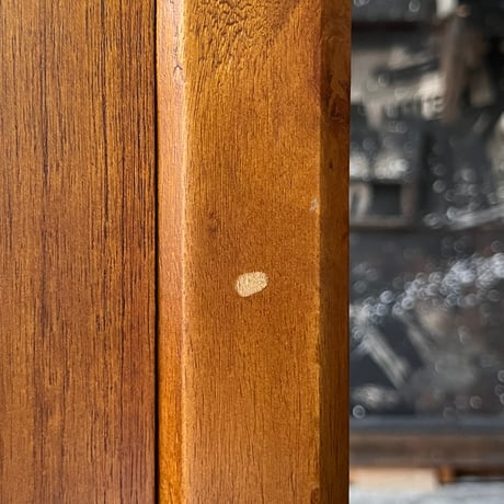USED WOODEN FRAME STAND MIRROR