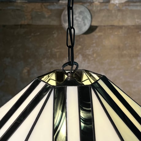 USED HANDMADE STAINED GLASS SHADE PENDANT LAMP