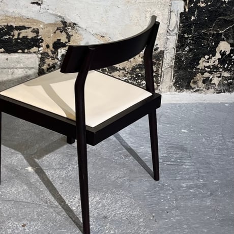 JAPAN USED “FRANCE BED” WOODEN FRAME VINYL LEATHER CHAIR