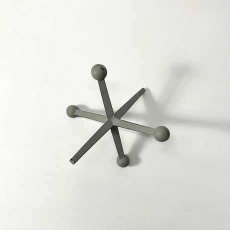 USED IRON BOOKEND