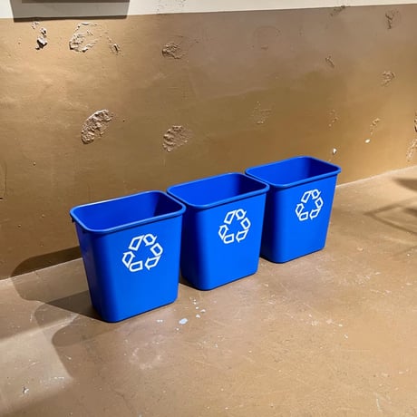 USED “RUBBERMAID” TRASH BOX