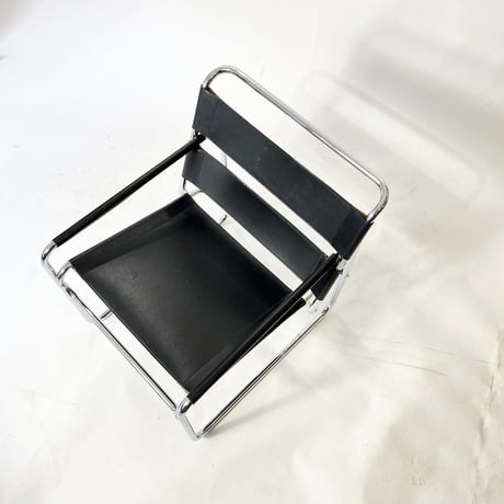 VINTAGE 70-80'S LEATHER CHROME FLAME LOUNGE CHAIR