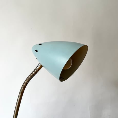 JAPAN USED METAL SHADE TABLE LAMP