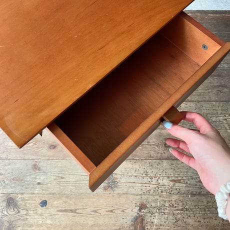 USED WOODEN SIDE TABLE