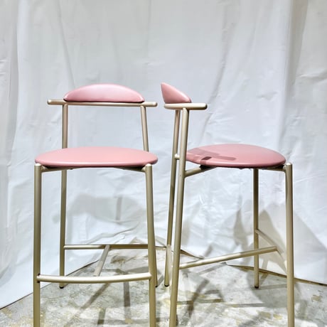 USED “PLUS” HIGH STOOL