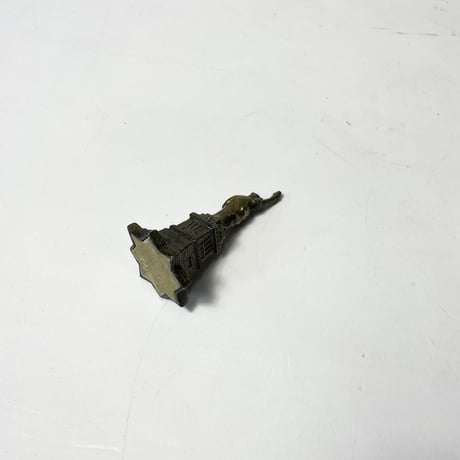 VINTAGE STATUE OF LIBERTY OBJECT