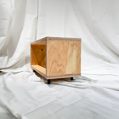 QUIET SPACE TOOL & FURNITURE "TAS SUNDAY"