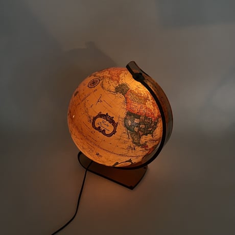 USED 80'S GLOBE LAMP