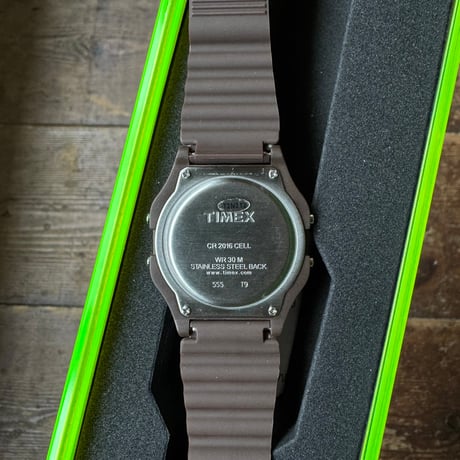 NEW “TIMEX80 / CLASSIC SOLID”