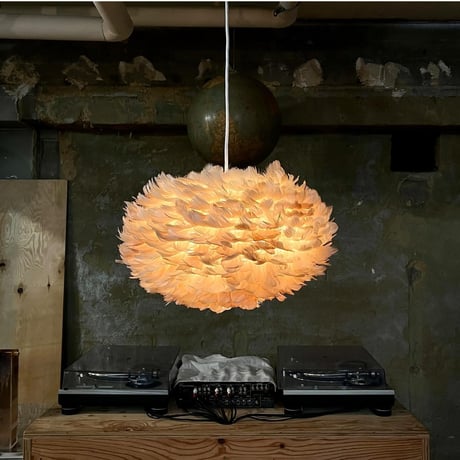 USED FAKE FEATHER PENDANT LAMP