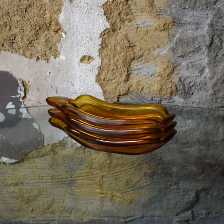 AMBER GLASS PLATE