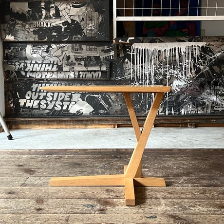 JAPAN USED “KARIMOKU” WOODEN SIDE TABLE