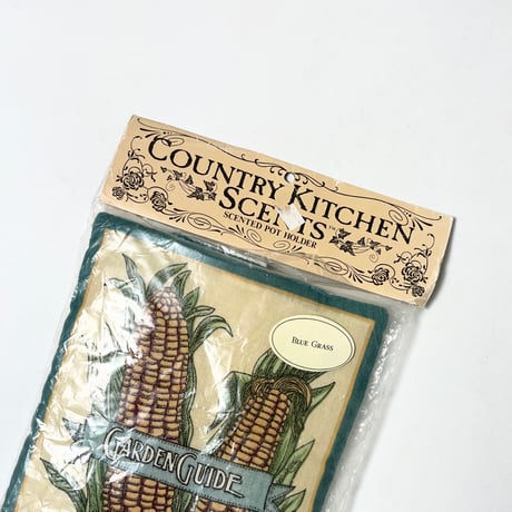 DEAD STOCK "COUNTRY KITCHEN SCENTS" SCENTED POT HOLDER