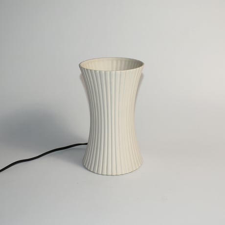 USED CERAMIC TABLE LAMP