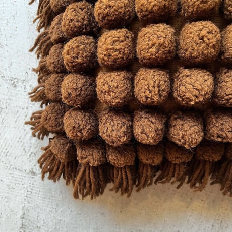 CLUSTER CUSHION