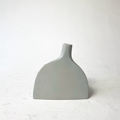 USED CERAMIC FLOWER VASE