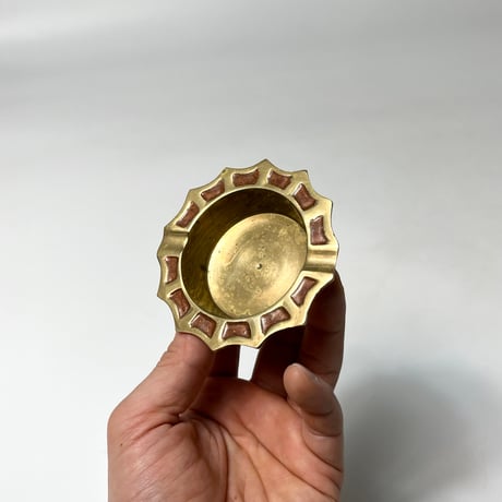 USED METAL ASHTRAY