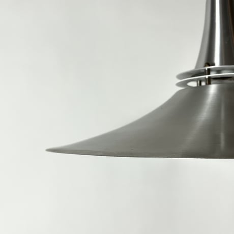 USED ALUMINUM SHADE PENDANT LAMP