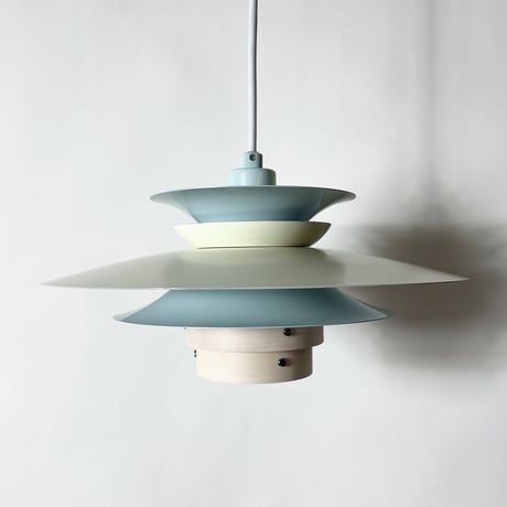 USED SCANDINAVIAN DESIGN IRON SHADE PENDANT LAMP