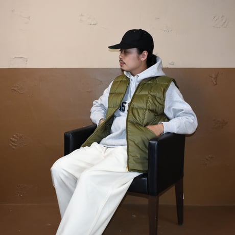 COMFORTABLE REASON " Rip-Stop Down Vest