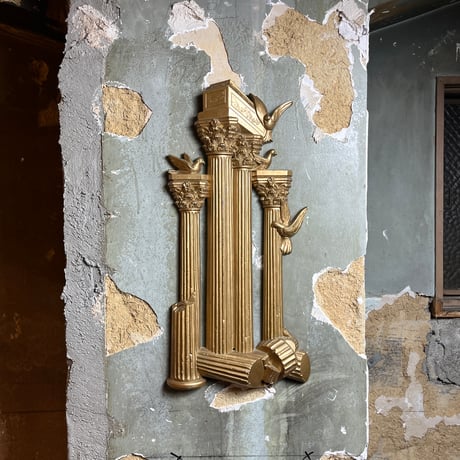 VINTAGE WALL ART OBJECT