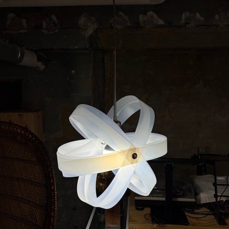 USED PLASTIC SHADE PENDANT LAMP
