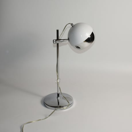 USED ACRYLIC SHADE ADJUSTABLE TABLE LAMP