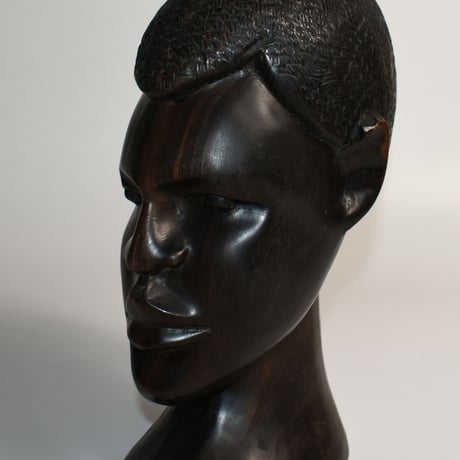USED WOODEN FACE STATUE
