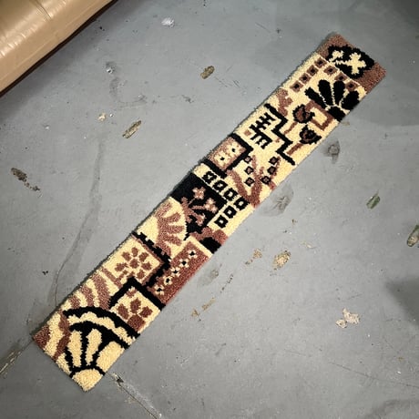 VINTAGE HANDMADE RUG