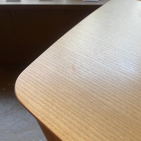 USED WOODEN COFFEE TABLE