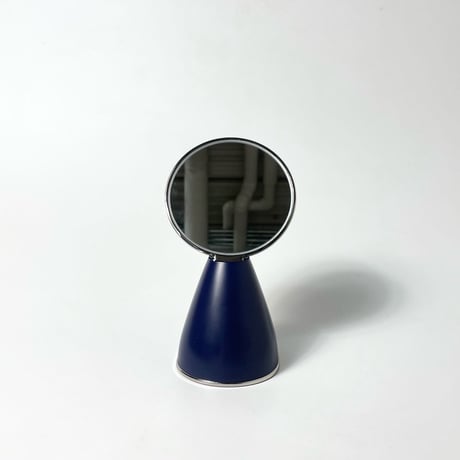 JAPAN USED "SHISEIDO" STAND MIRROR