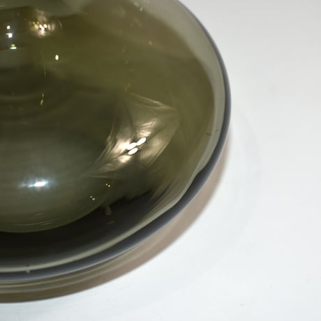 USED GLASS FLOWER VASE