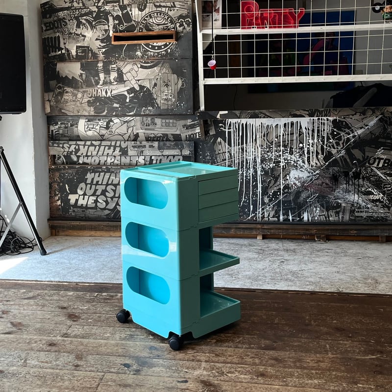 USED “B-LINE / BOBY WAGON” DESIGNED BY JOE COLO