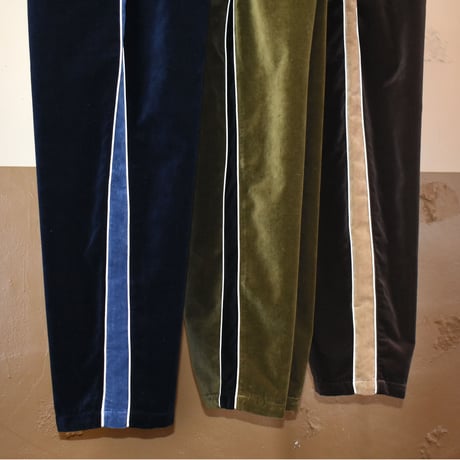 COMFORTABLE REASON "Velvet Trousers"