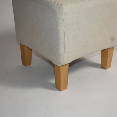 USED WOODEN LEG FABRIC STOOL