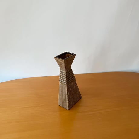 USED CERAMIC FLOWER VASE