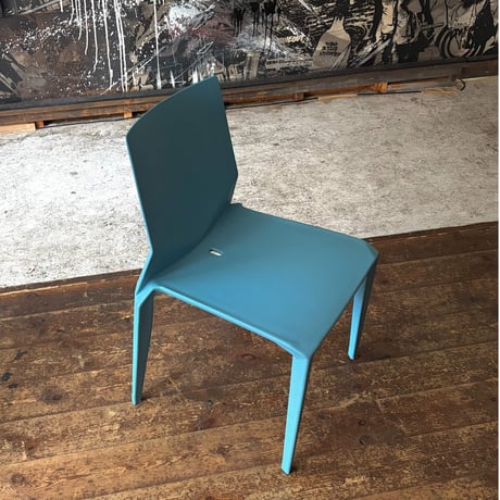 JAPAN USED  PLASTIC STACKING CHAIR