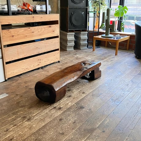 USED WOODEN BENCH