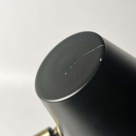 USED METALLIC ADJUSTABLE DESK LAMP