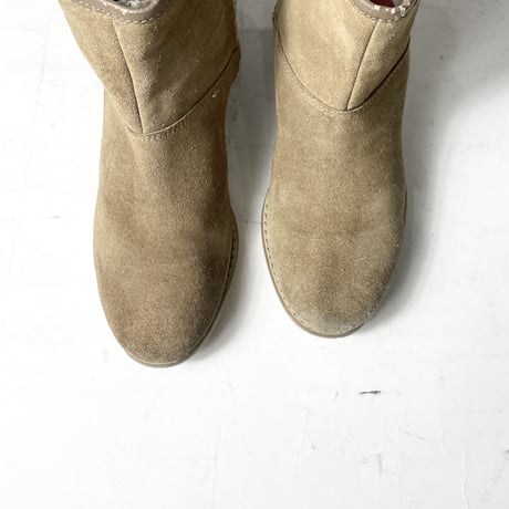 USED "SKECHERS" SUEDE SIDE ZIP BOOTS