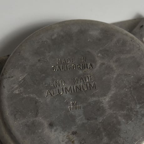 USA VINTAGE HANDMADE ALUMINUM ASHTRAY