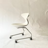 JAPAN USED “KOKUYO” STEEL LEG PLASTIC CARRY CHAIRS