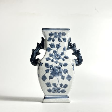 USED HANDMADE CERAMIC CHINESE FLOWER VASE