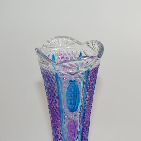 USED HANDPAINTED GLASS FLOWER BASE