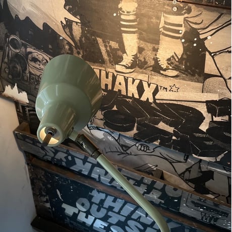 JAPAN USED IRON LEG FLOOR LAMP