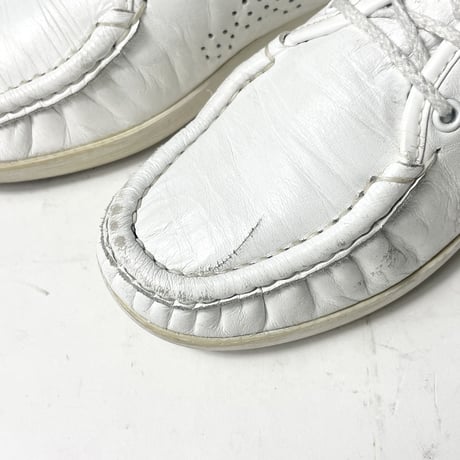USED “SAS” LEATHER MOCCASIN SHOES