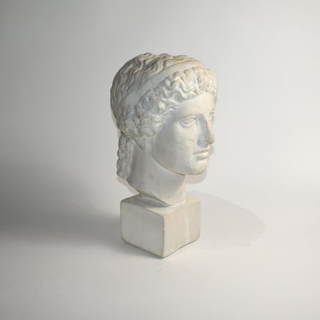 USED PLASTER STATUE
